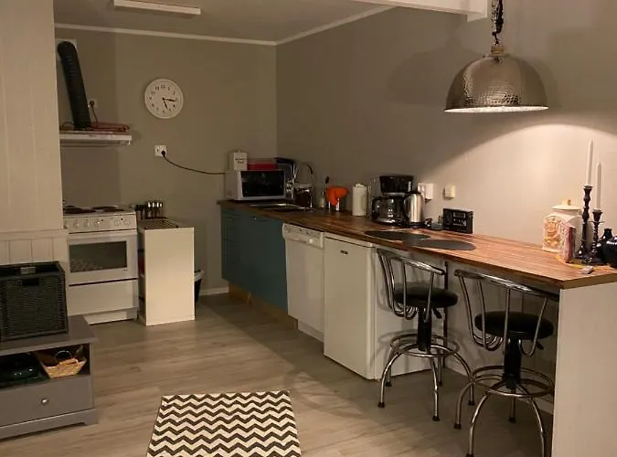 Lyngen, Mackay Appartment, Lyngen Lyngseidet