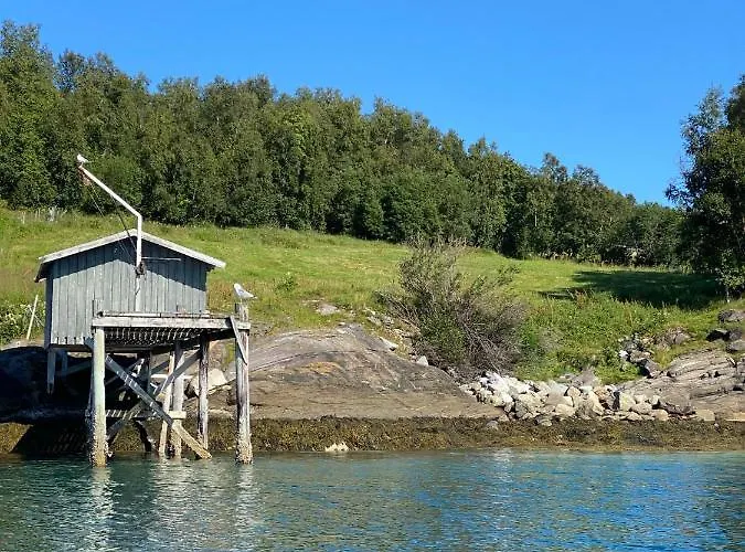 Lyngen, Mackay Appartment, Lyngen 아파트 *